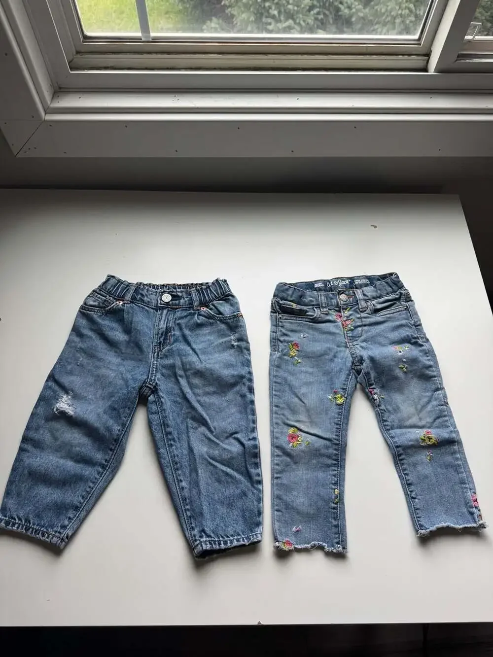 Baby Gap 2 Barrel Jeans Size 2
